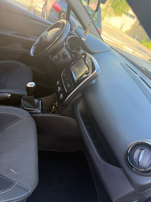Venda de carro . Clio 4