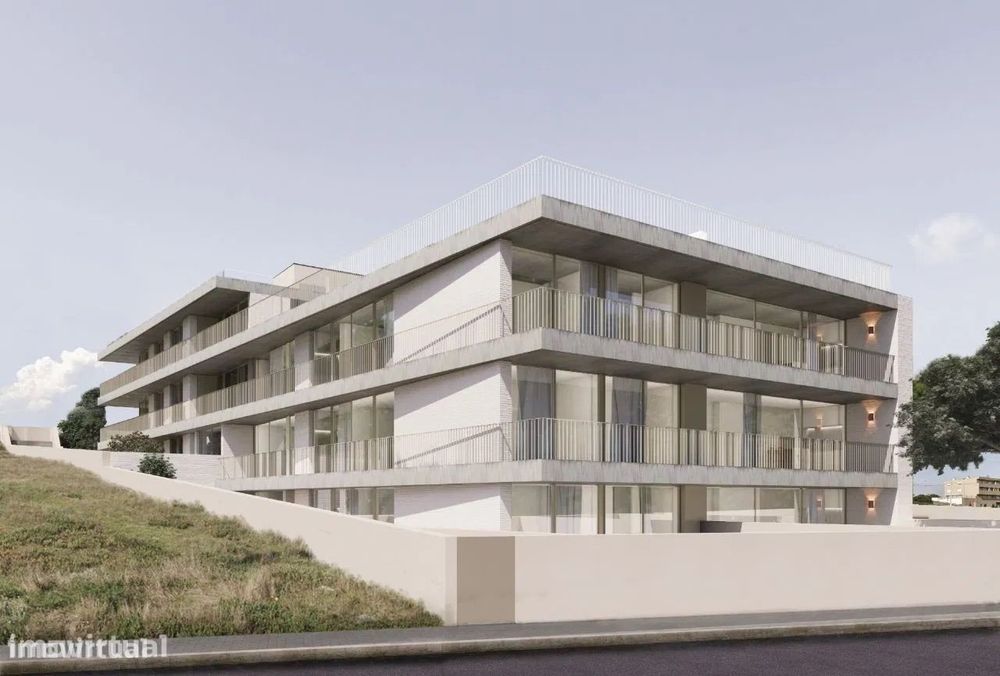 Apartamento T2 Novo na Apúlia em Primeira Linha de Mar