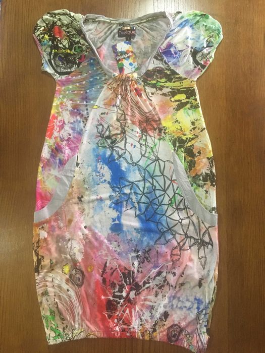 Vestido Desigual Novo