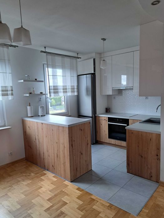 Mieszkanie 60m2 WARKA, 2 piętro, + piwnica, + klimatyzacja