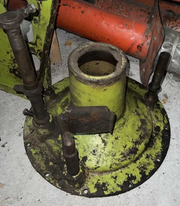 Kopuła silnik Mercedes OM 360 kombajn claas Dominator 86,96,88, Mega