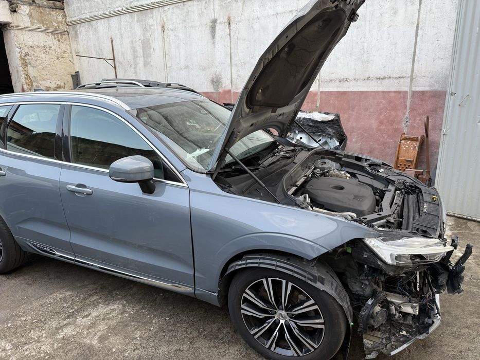 Volvo XC60 2.0 T6 PHEV INSCRIPTIO Trabalhar  e andar