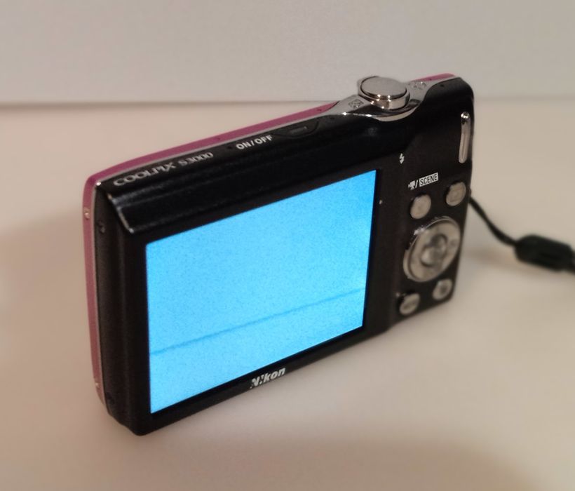 Nikon Coolpix S3000