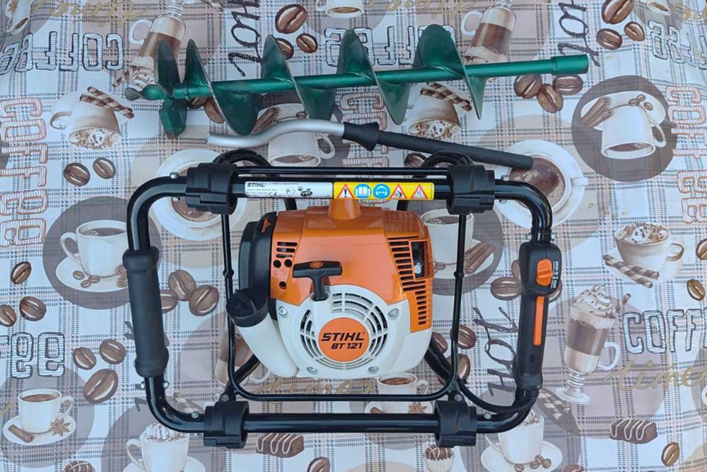 Мотобур Stihl BT 121
