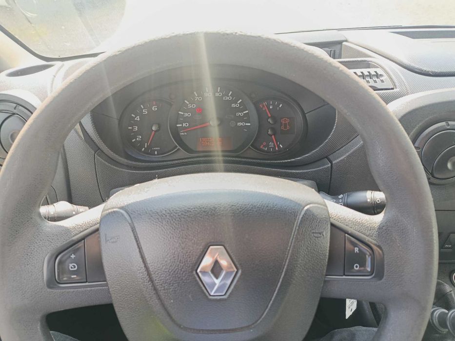 Renault Master 2.3 DCI 130cv L2H2