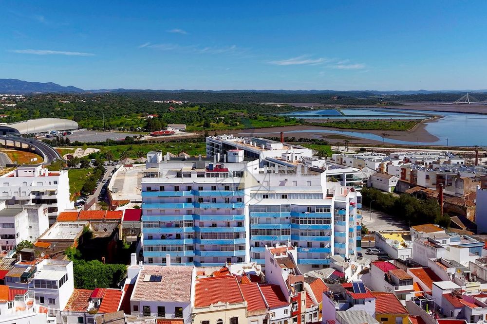 Apartamento T2 à venda no centro de Portimão — Portimão, Faro