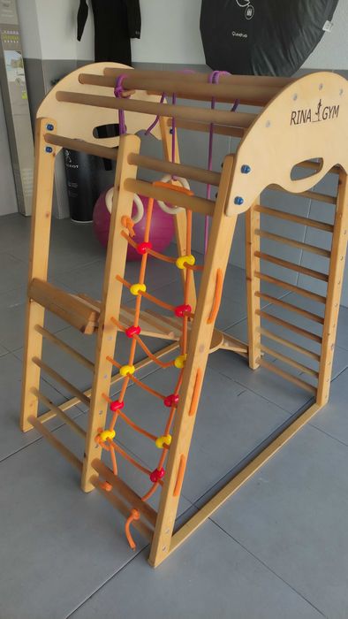 Ginásio Infantil em Madeira – Rina Gym (Escalada, Argolas e Balanço)