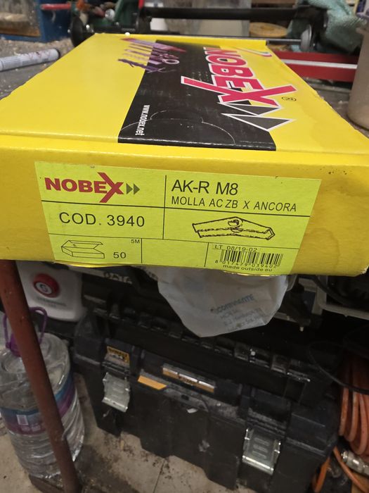 Buchas metalicas de borboleta