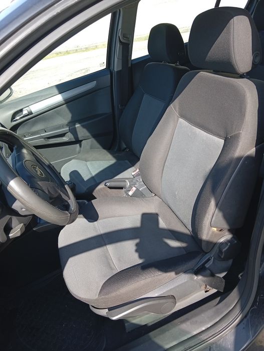 Opel Astra 1.4 2005 , junta queimada