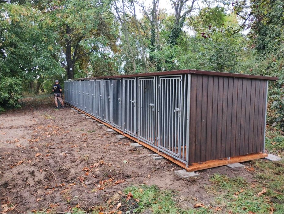 Kojec z podłogą 3x2. 4x2 , 4x3 Profil zamknięty ocynkowany. Solidny