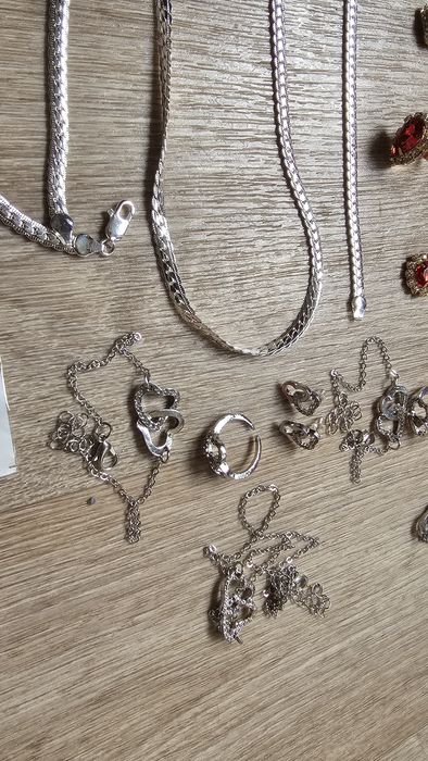 Біжутерія на всі смаки