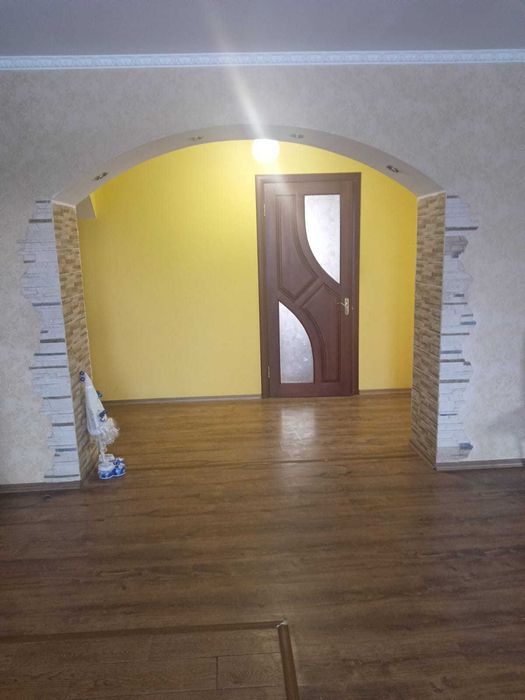Новий дім, будинок з ремонтом 80км від Києва-за сертифікат, є-оселя