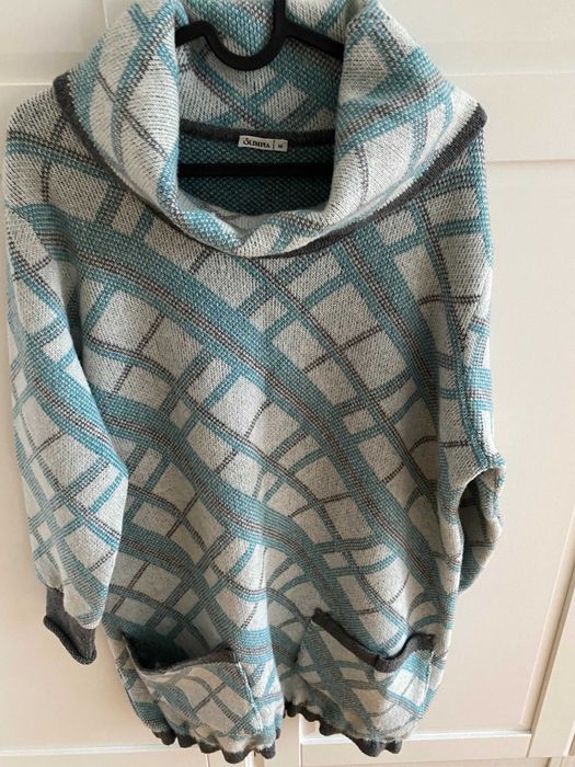 Sweter golfik kieszonki śliczne kolory