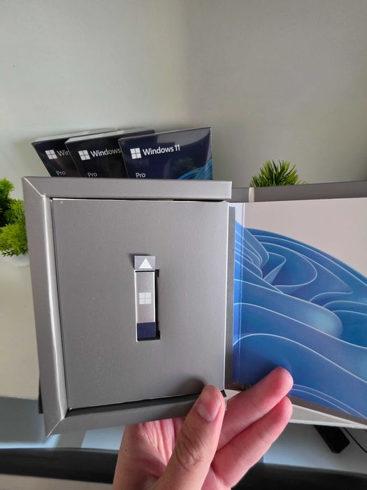 Windows 11 Pro BOX USB HAV-00195 українська • фізична коробка, флешка, ключ • ліцензія Виндовс 11 Про Retail OEM MAK BOX FPP 64-bit ВІНДОВС 11 Про