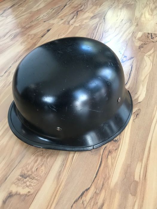 Kask motocyklowy orzeszek