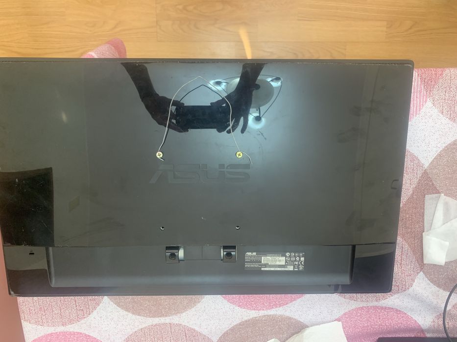 ASUS VE247H — 24