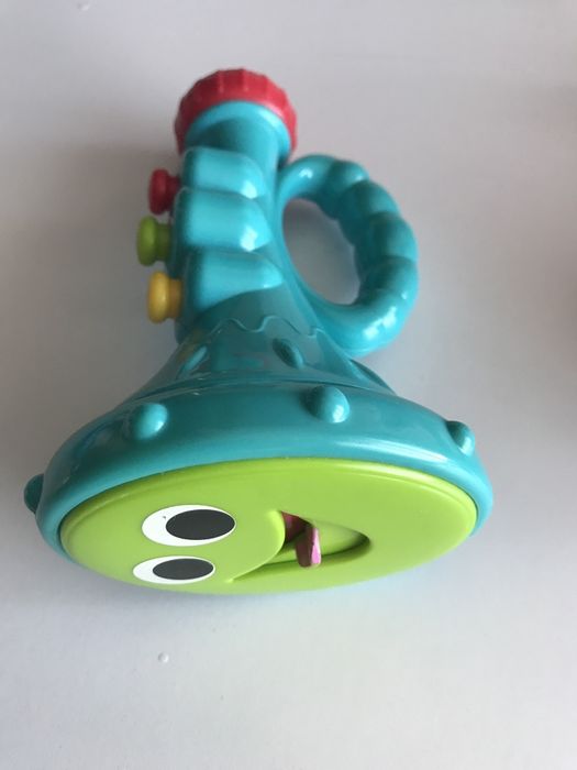 Chicco-гітара,музична інтерактивна іграшка