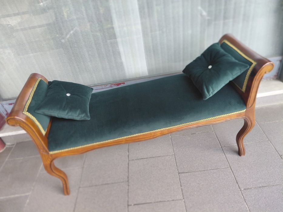 Banqueta estofada de novo