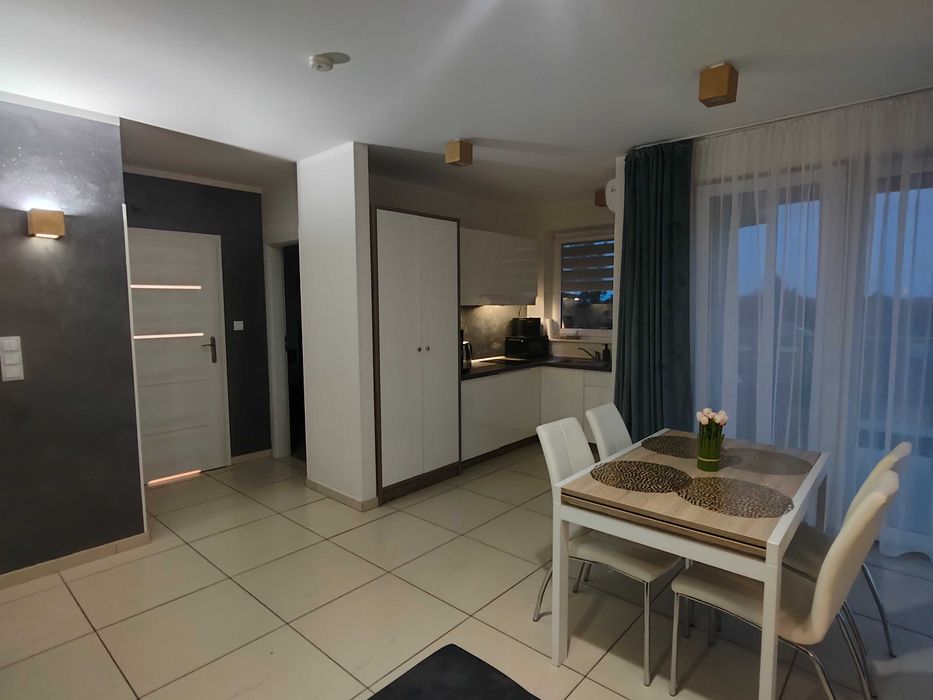 GOLD CLIFF prywatny apartament Niechorze nocleg morze wifi klima garaż