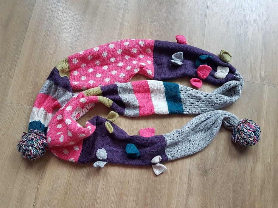 Zimowy szalik dziewczęcy H&M ONE SIZE 10% angora kolorowy kokardki