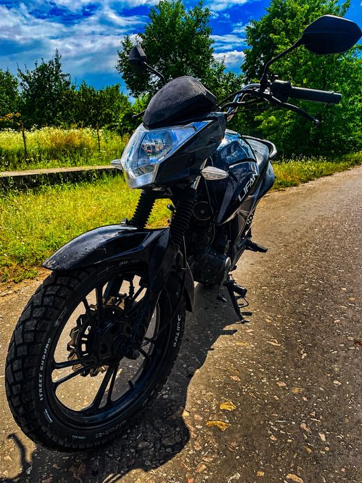 Продам ліфан сітір 200