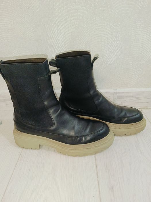 ARKET женские ботинки челси