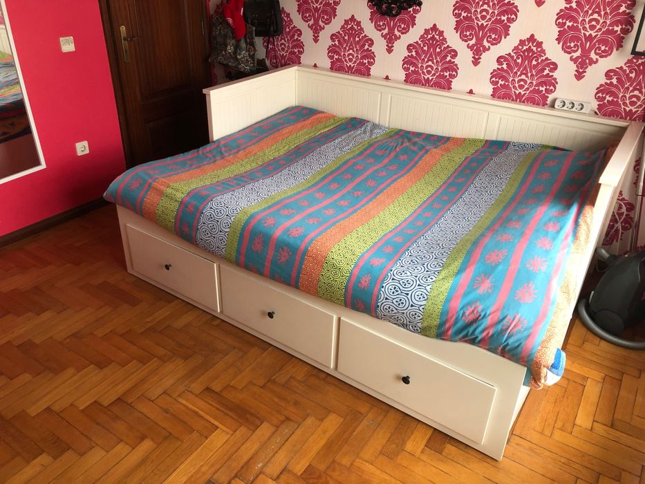 Cama de casal dupla praticamente nova