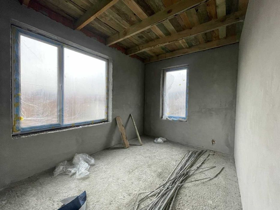 Продаж дуплексу в Брюховичах, вул. Волошкова.Центральні комунікації.