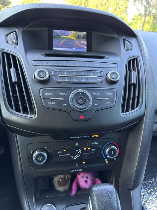 Ford Focus 2017 VIN 1FADP3K23HL225283 фото оголошення 8 з 21