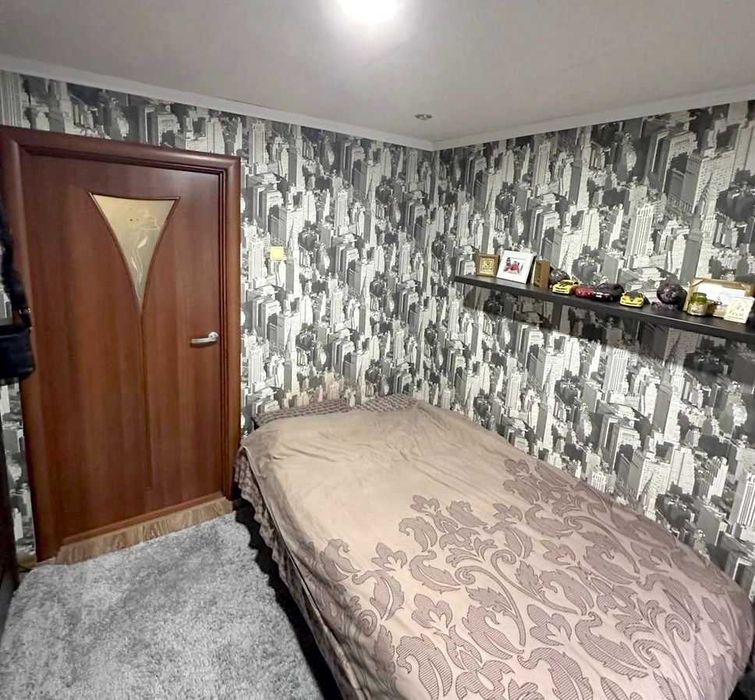 Продам 3-к квартиру в кирпичной высотке на Савкина, Красный Камень