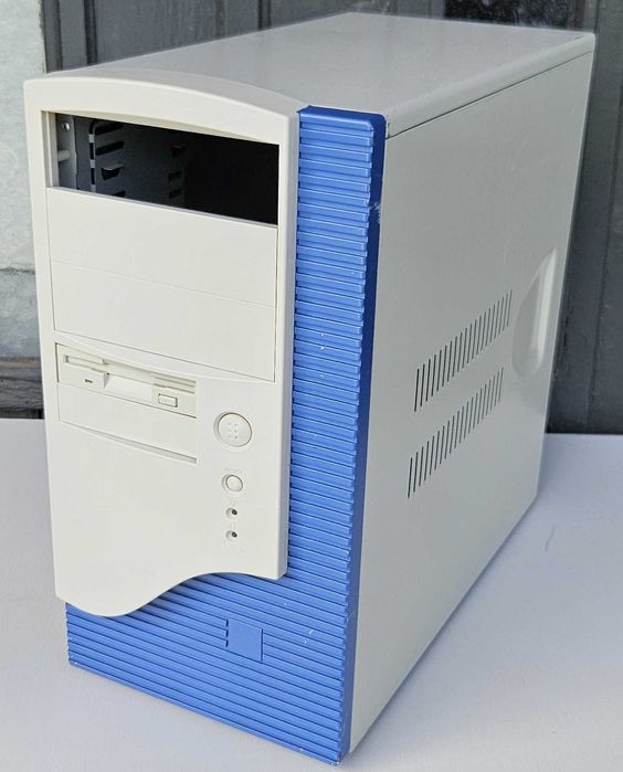 Obudowa ATX komputerowa Retro