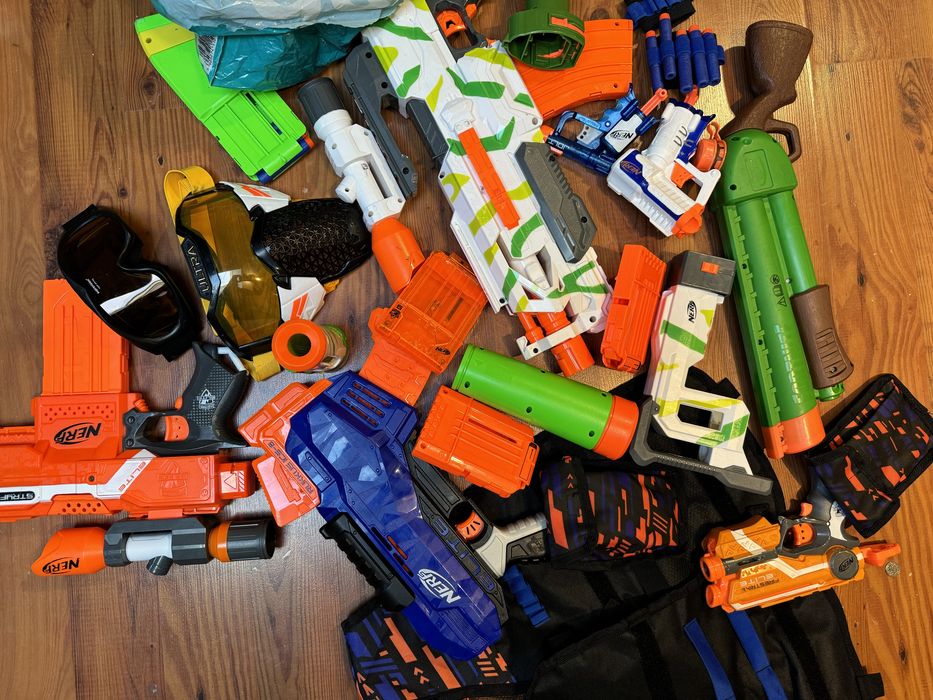 Ogromny zestaw Nerf