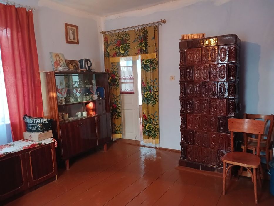 Продам дачний будинок