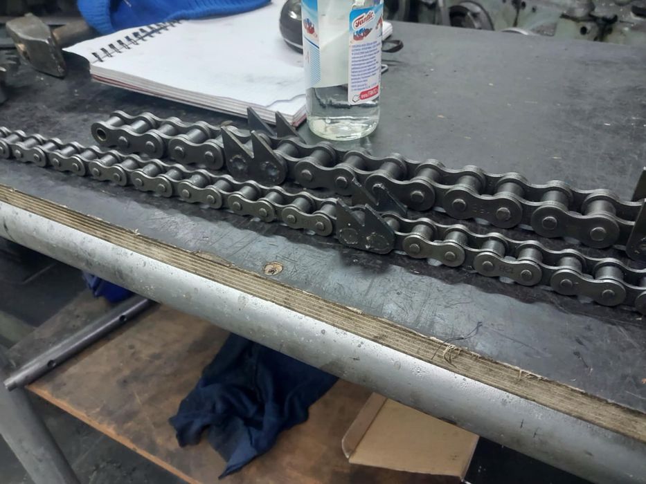 Łancuch do traka z zabierakami łancuch 16b1 czyli 1 cal cena za metr