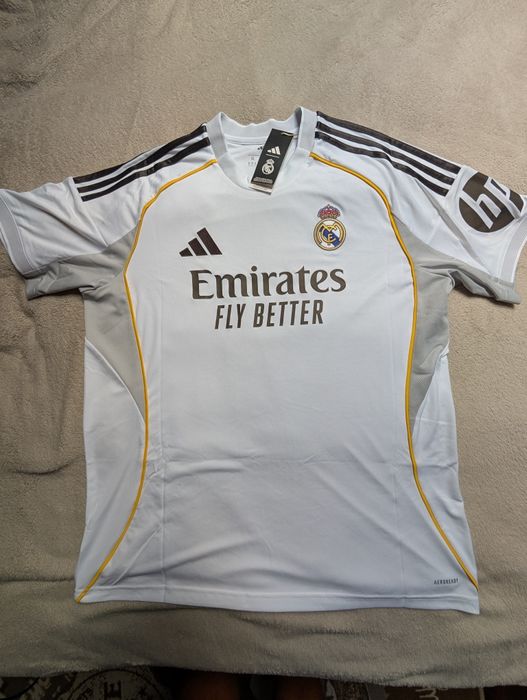 Koszulka piłkarska Real Madryt na sezon 25/26, oryginalna 100%, NOWA!