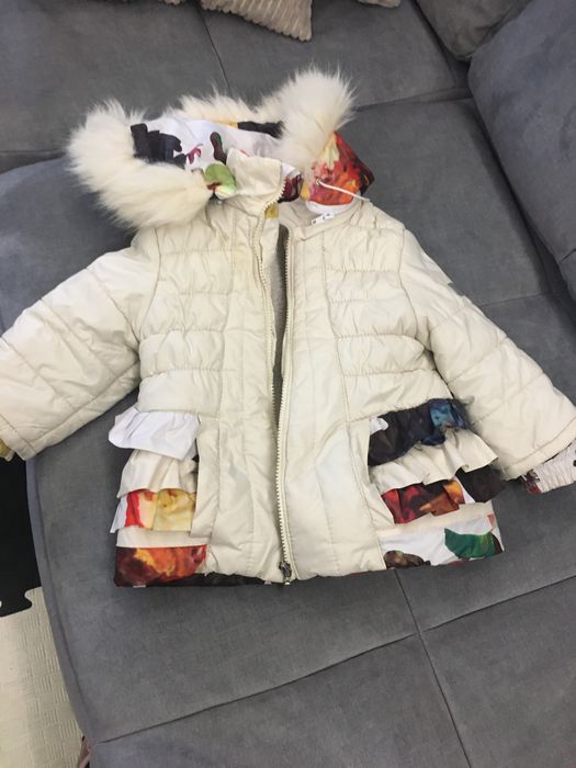 Зимняя курточка с комбинезоном для девочки