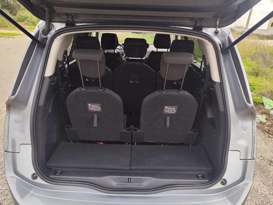 Citroën C4 SPACETOURER 1.5 EAT8 130HP