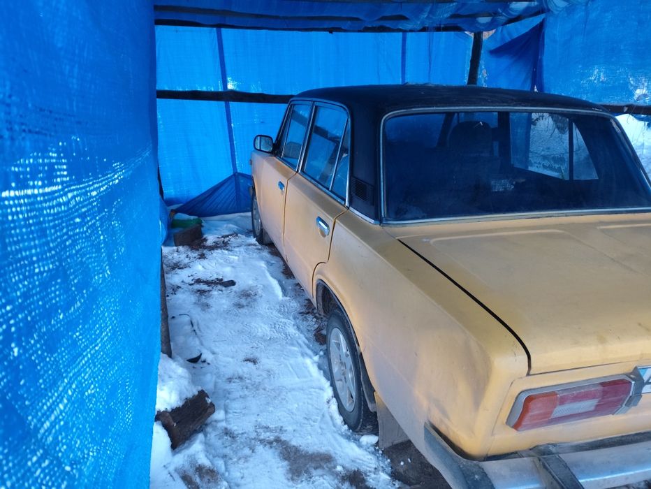 Продам дві машини за 900  доларів торг присутній або обміняю