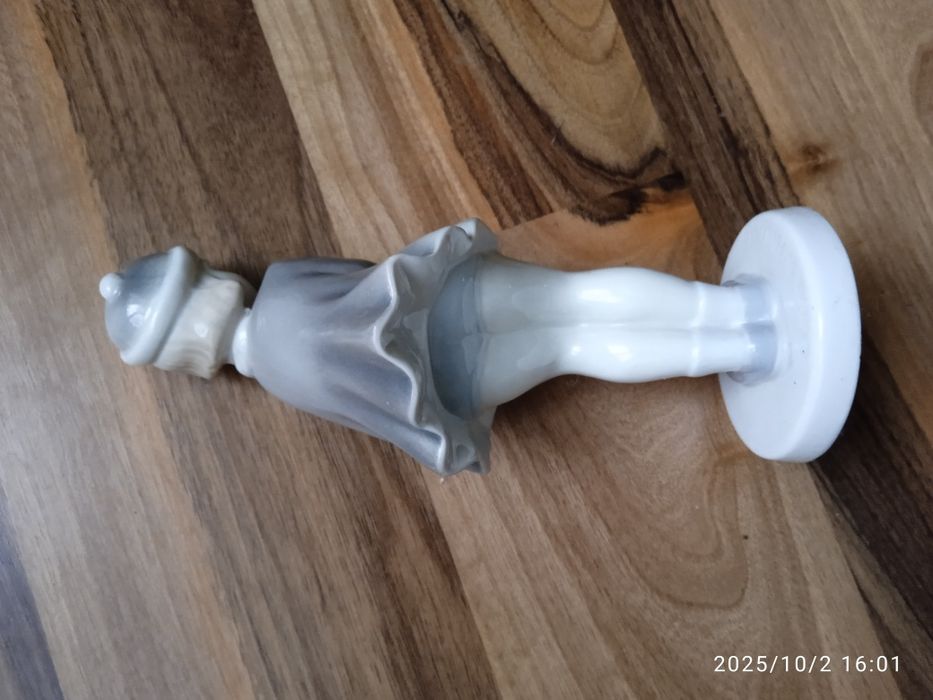 Девочка на ветру Германия