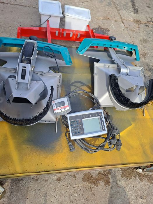 Rozsiewacz  SULKY X130 POLYVRA