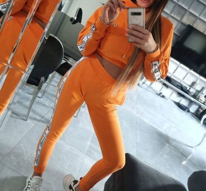 Dres Loveya Pomarańczowy XS Wyprzedaż