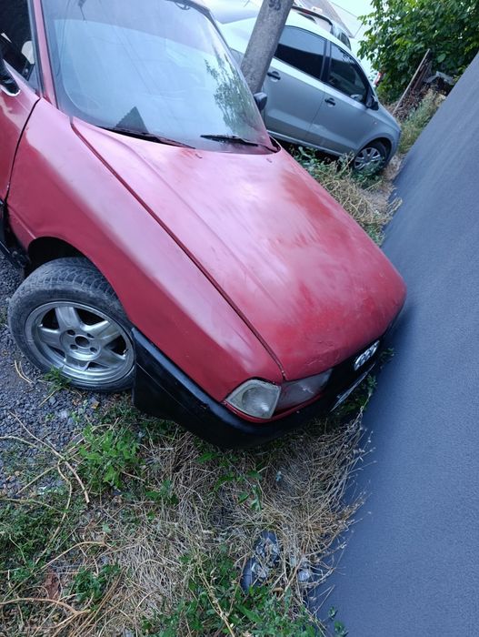 автомобіль Ауді 80