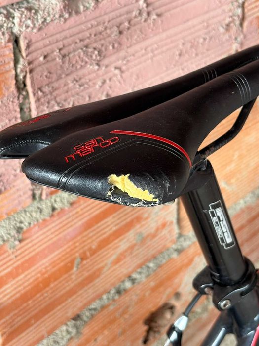 Bicicleta de Estrada CUBE Agree GTC – Full Shimano Ultegra / Rodas DT Swiss