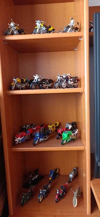 Coleção de motos (História da Harley e Outras)