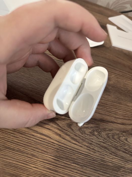 Apple AirPods pro 2