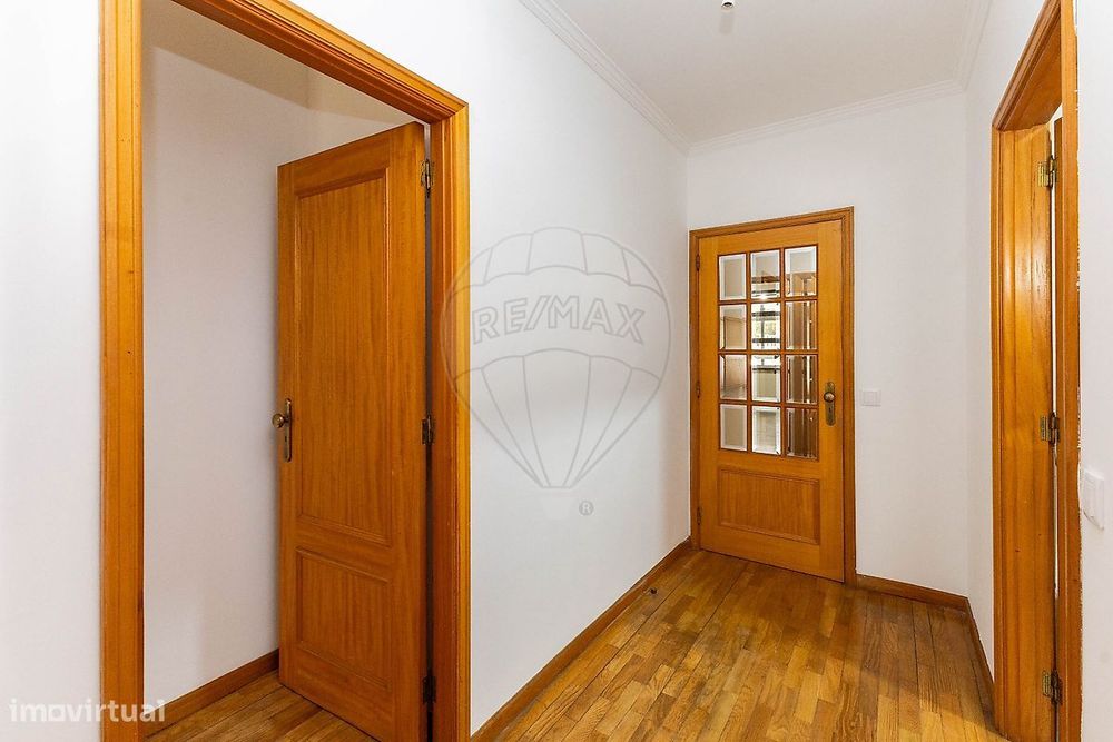Apartamento T2 para arrendamento