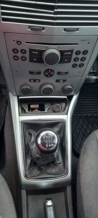 Продам опель астра Н