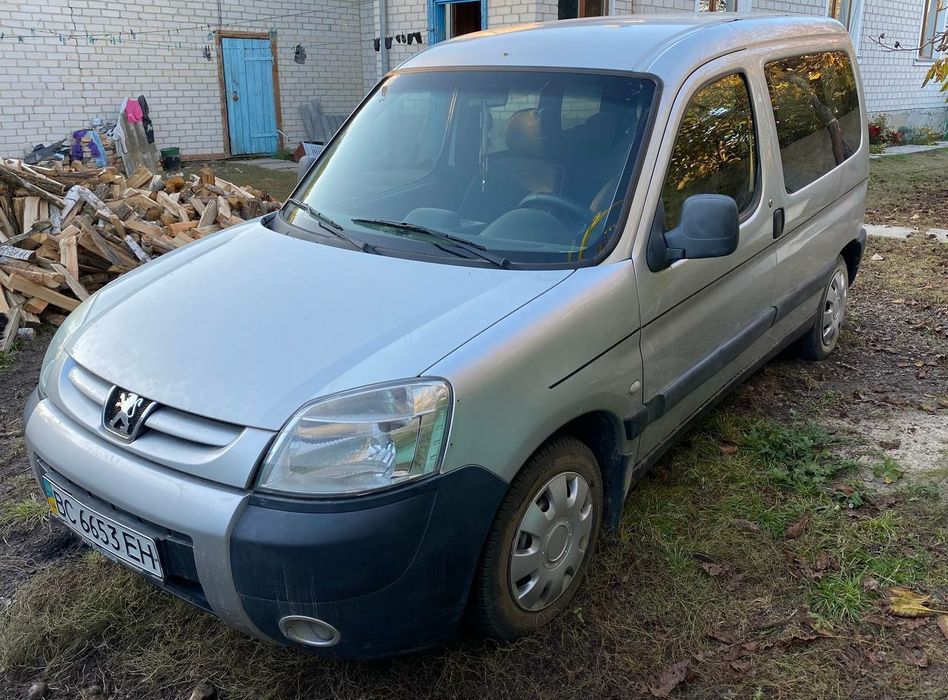 Продам Пежо партнер