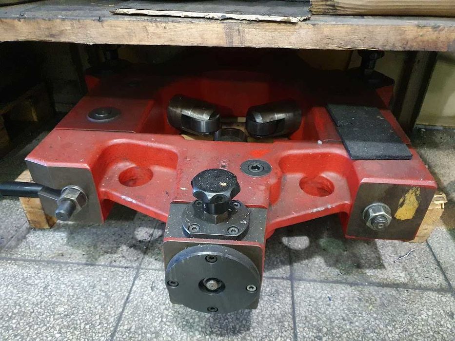KOVOSVIT Masturn MT 70/2000 CNC - Tokarka CNC