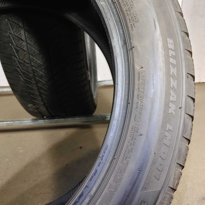 Без передоплати! Шини зимові Б/В 275 45 20 Bridgestone RFT арт. 4756